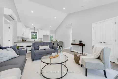 1713 Hollowview Road, Centre Hastings, ON K0K 3E0