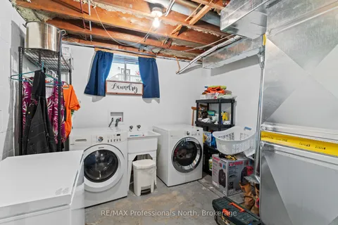 45 Newcastle Street, Minden Hills, ON K0M 2K0