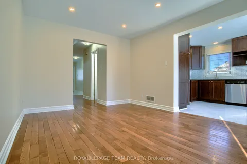 79 Merner Avenue, Barrhaven, ON K2J 3X7