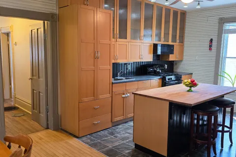 2 Isaac Street, Athens, ON K0E 1B0
