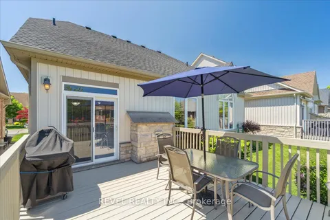 68 Galloway Trail, Welland, ON L3B 6G5