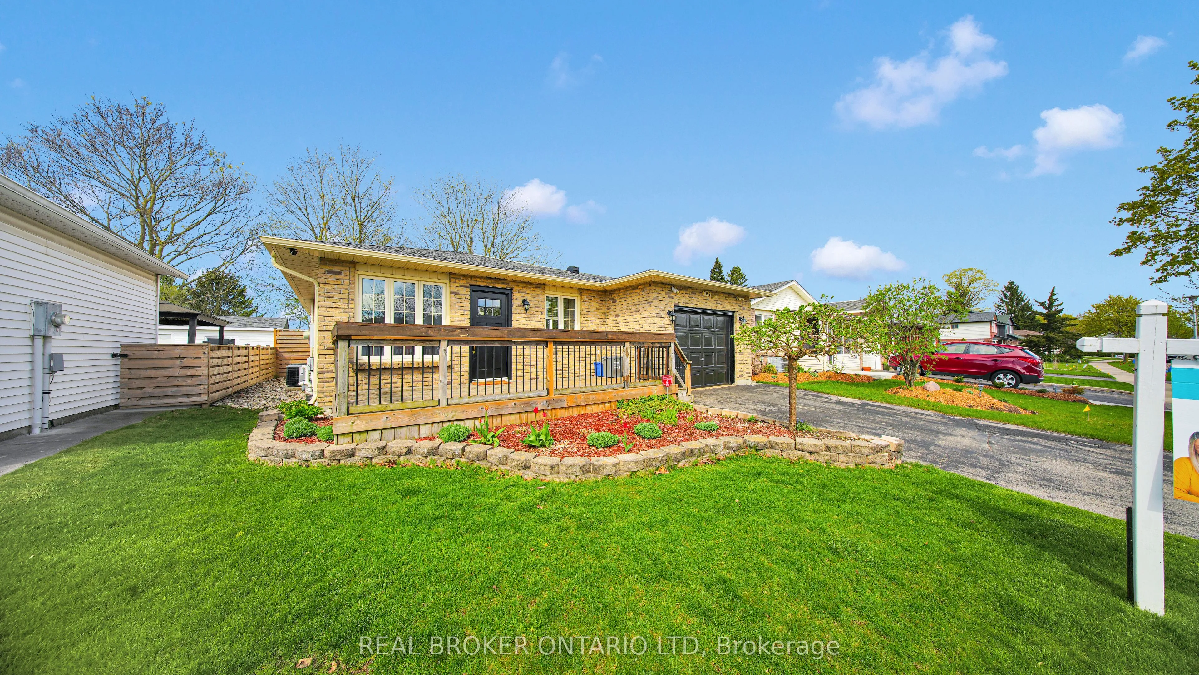 764 Classic Drive, London East, ON N5W 5V2