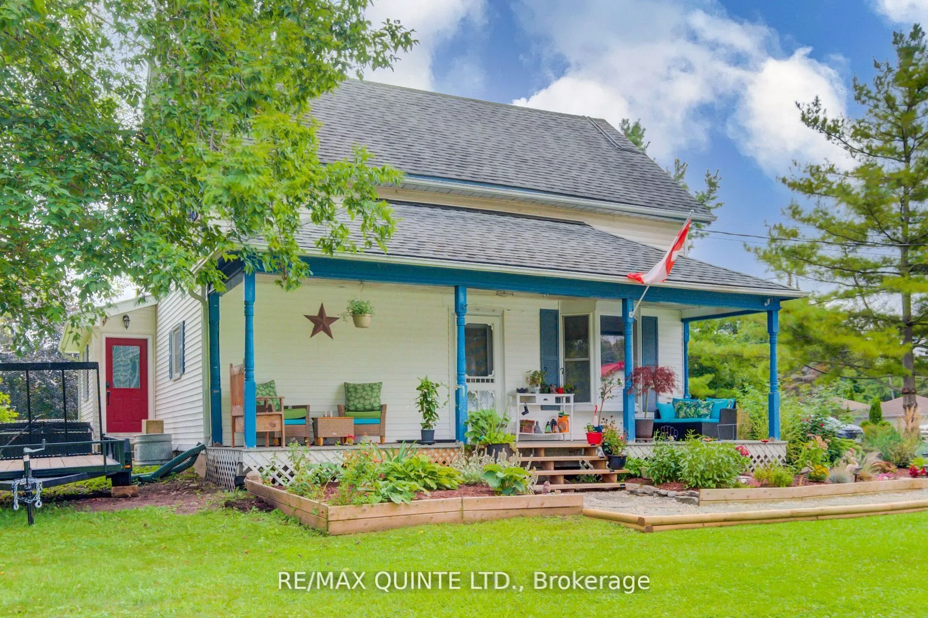 7 Bayview Drive, Quinte West, ON K8V 5P5