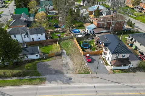 284 Dundas Street, Deseronto, ON K0K 1X0