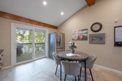 915 Woodridge Lane, Leeds and the Thousand Islands, ON K0E 1B0