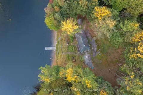 1028 South Tooke Lake Road, Lake of Bays, ON P0B 1A0