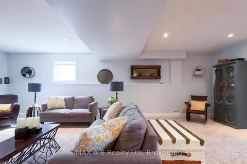 83 Sylvia Street, West Perth, ON N0K 1N0