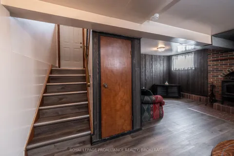 58 Joseph Street, Kingston, ON K7K 2H5