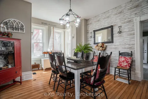 352 Berford Street, South Bruce Peninsula, ON N0H 2T0