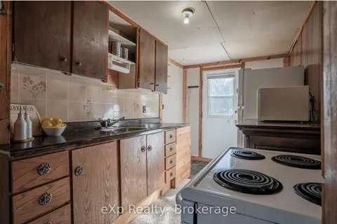 45 BAYWATCH Drive, Northern Bruce Peninsula, ON N0H 2T0