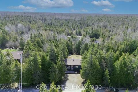 45 BAYWATCH Drive, Northern Bruce Peninsula, ON N0H 2T0