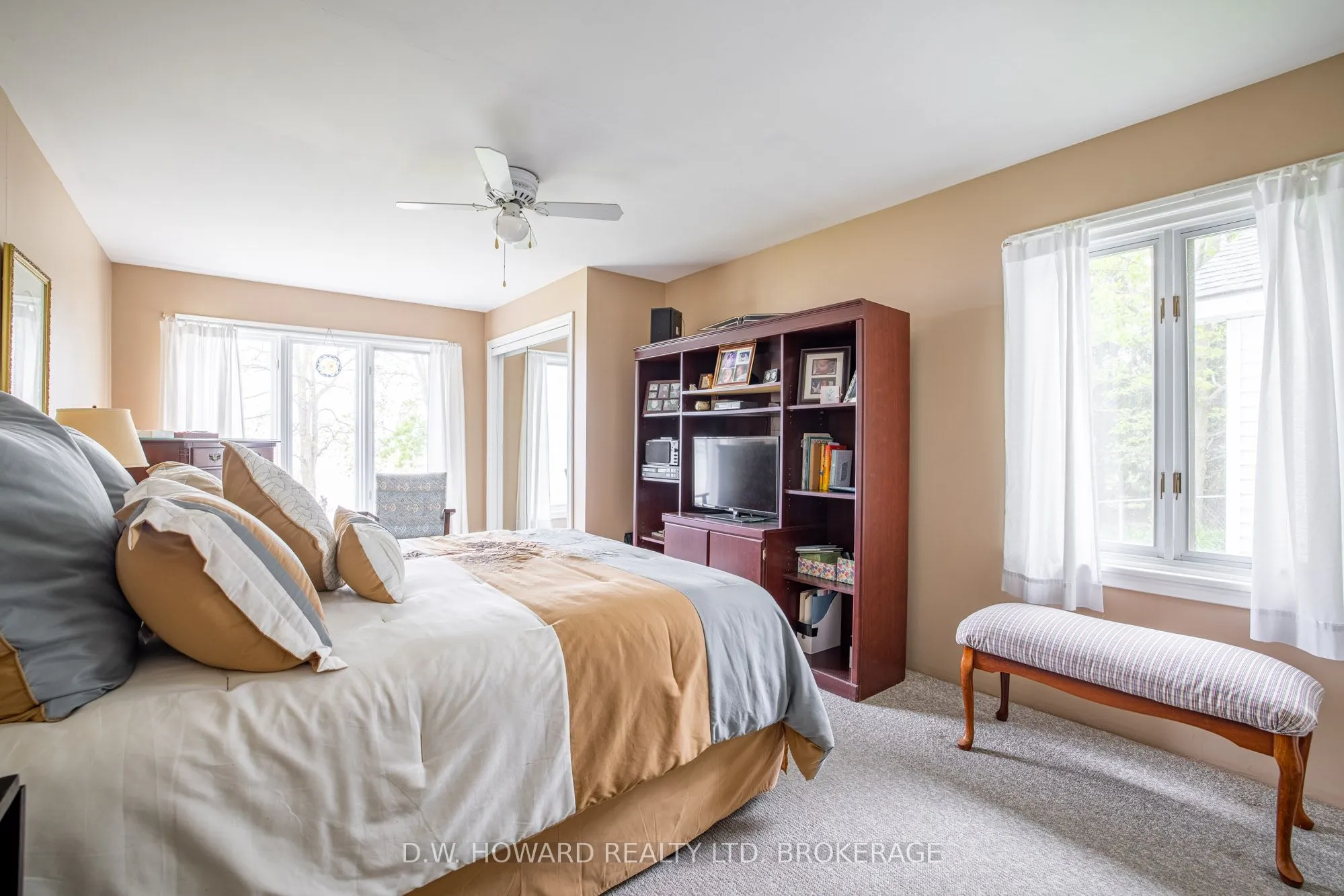 3413 North Shore Drive, Fort Erie, ON L0S 1N0