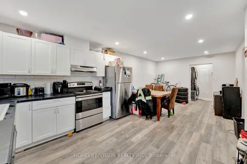 279 Darling Street, Brantford, ON N3S 3X7