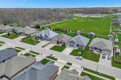 1010 Wood Drive, North Perth, ON N4W 0B6