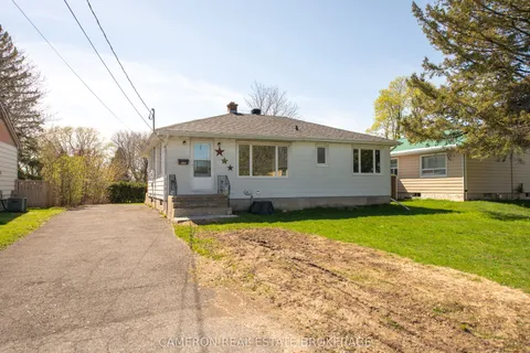 208 Susan Avenue, Cornwall, ON K6J 2C5