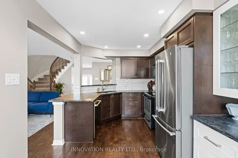 365 Celtic Ridge Crescent, Kanata, ON K2W 0B6