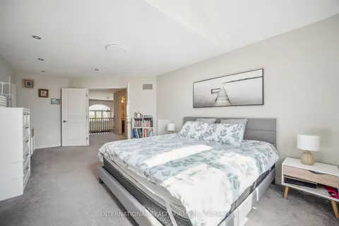 108 Great Oak Trail, Hamilton, ON L0R 1C0
