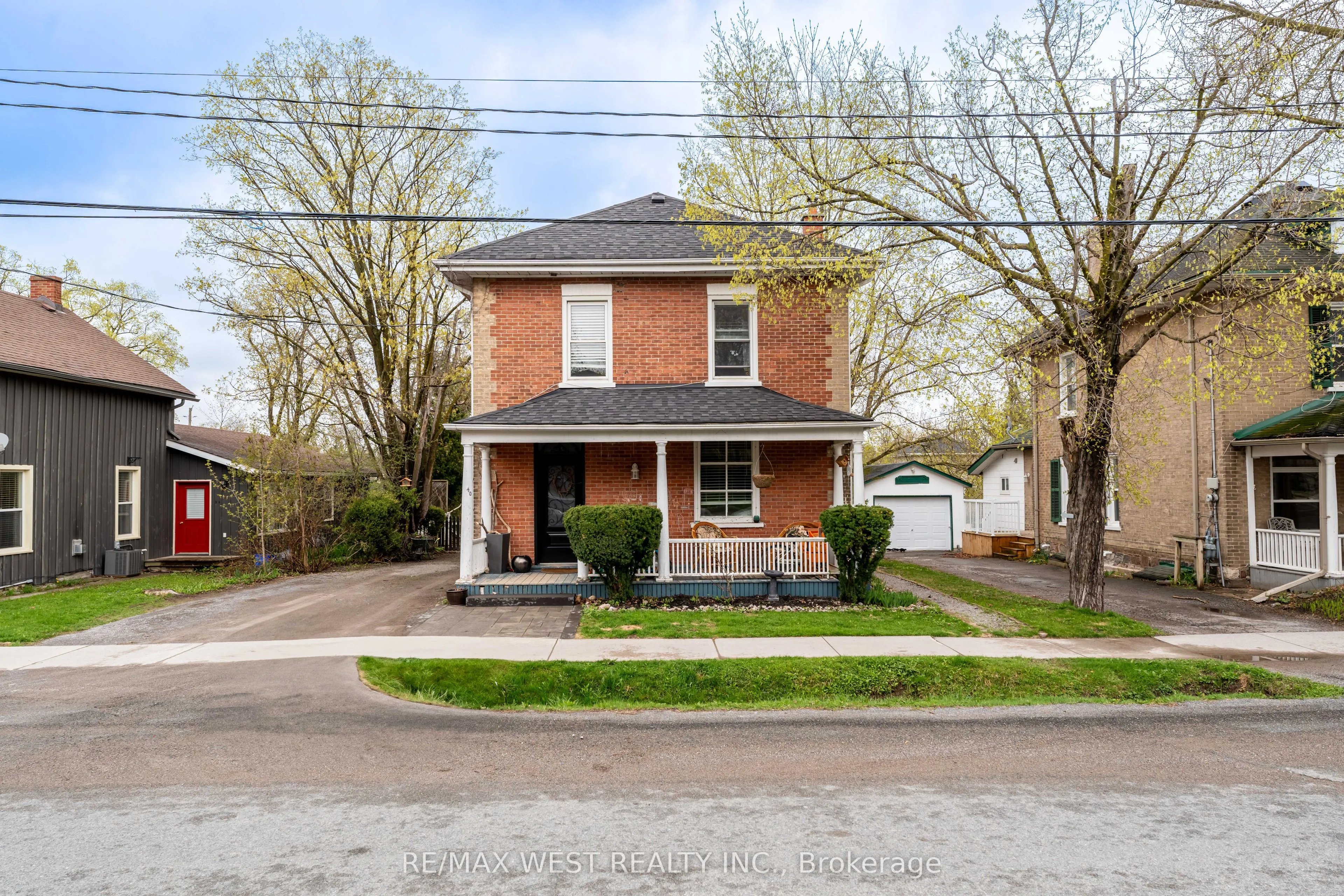 40 Regent Street, Selwyn, ON K0L 2H0