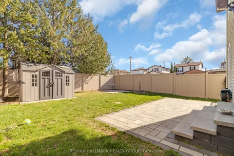32 Brando Crescent, Hunt Club - South Keys and Area, ON K1T 2E3