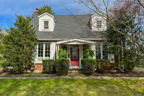 357 Sunset Drive, Central Elgin, ON N5R 3C6