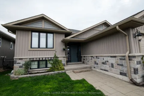 28 Butternut Court, Belleville, ON K8P 0C5