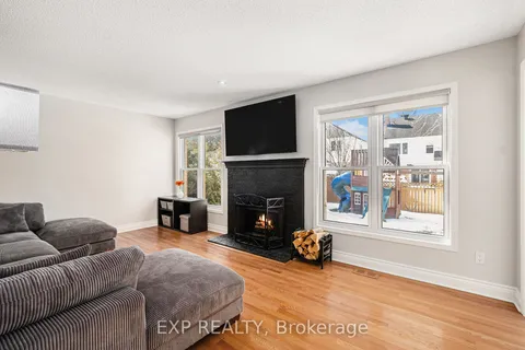 135 Lanigan Crescent, Stittsville - Munster - Richmond, ON K2S 1G9