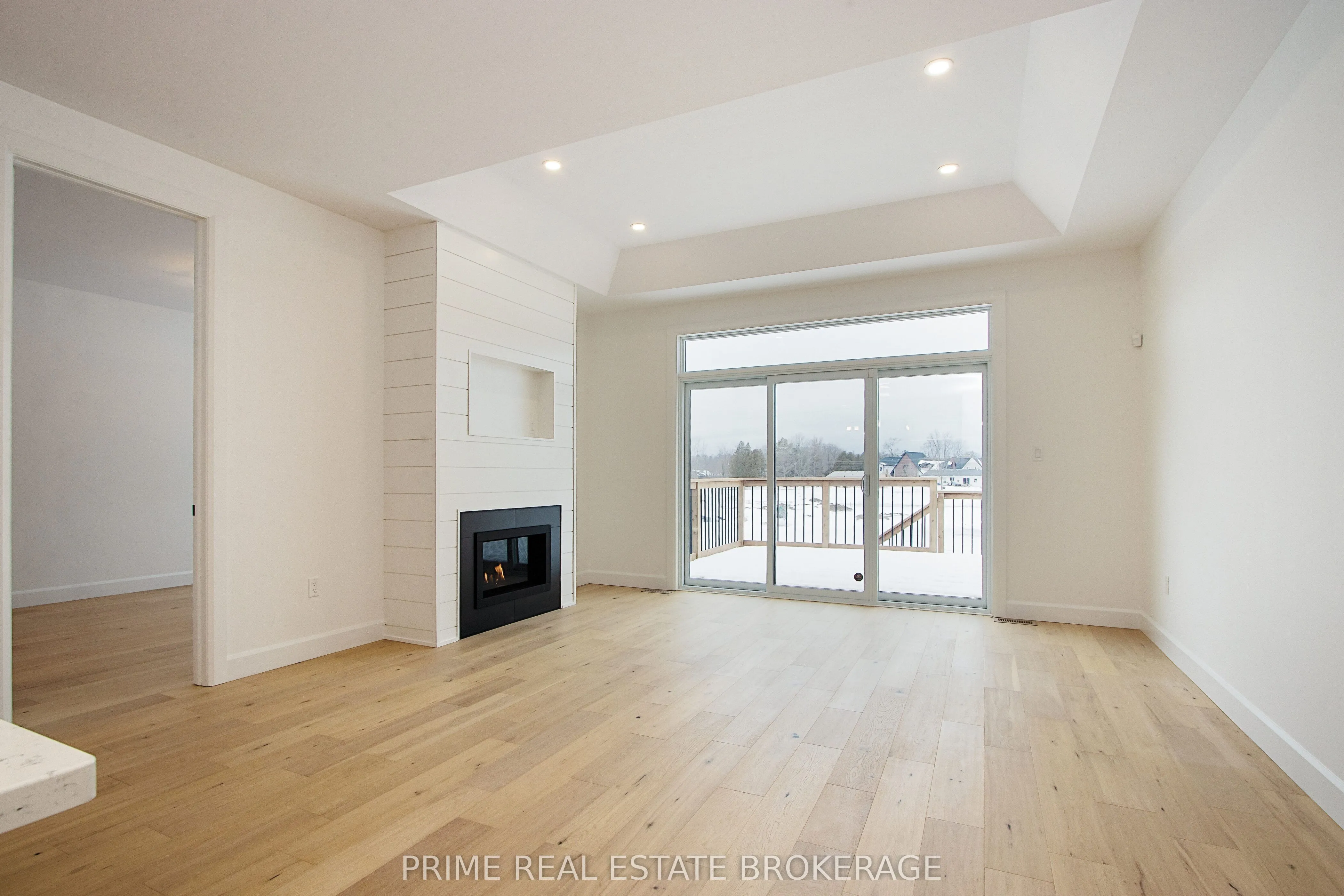 110 Coastal Crescent, Lambton Shores, ON N0M 1T0