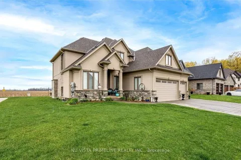 2217 Dauncey Crescent, London North, ON N5X 0M2