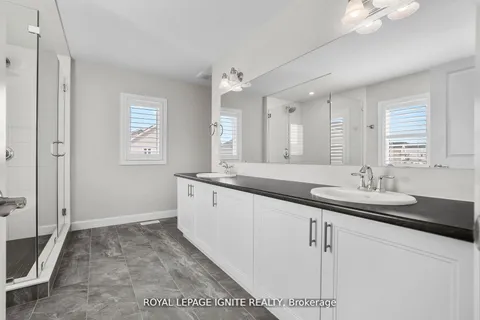 641 Lemay Grove, Peterborough North, ON K9K 0G9