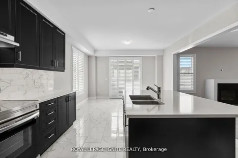 641 Lemay Grove, Peterborough North, ON K9K 0G9