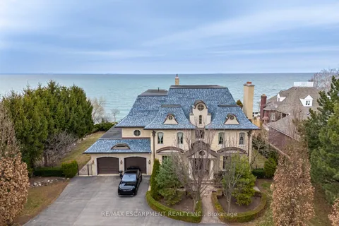 5545 Blezard Drive, Lincoln, ON L3J 1R1