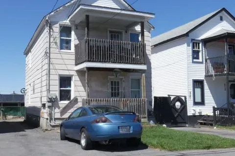 916 1st Street, Cornwall, ON K6H 1N2
