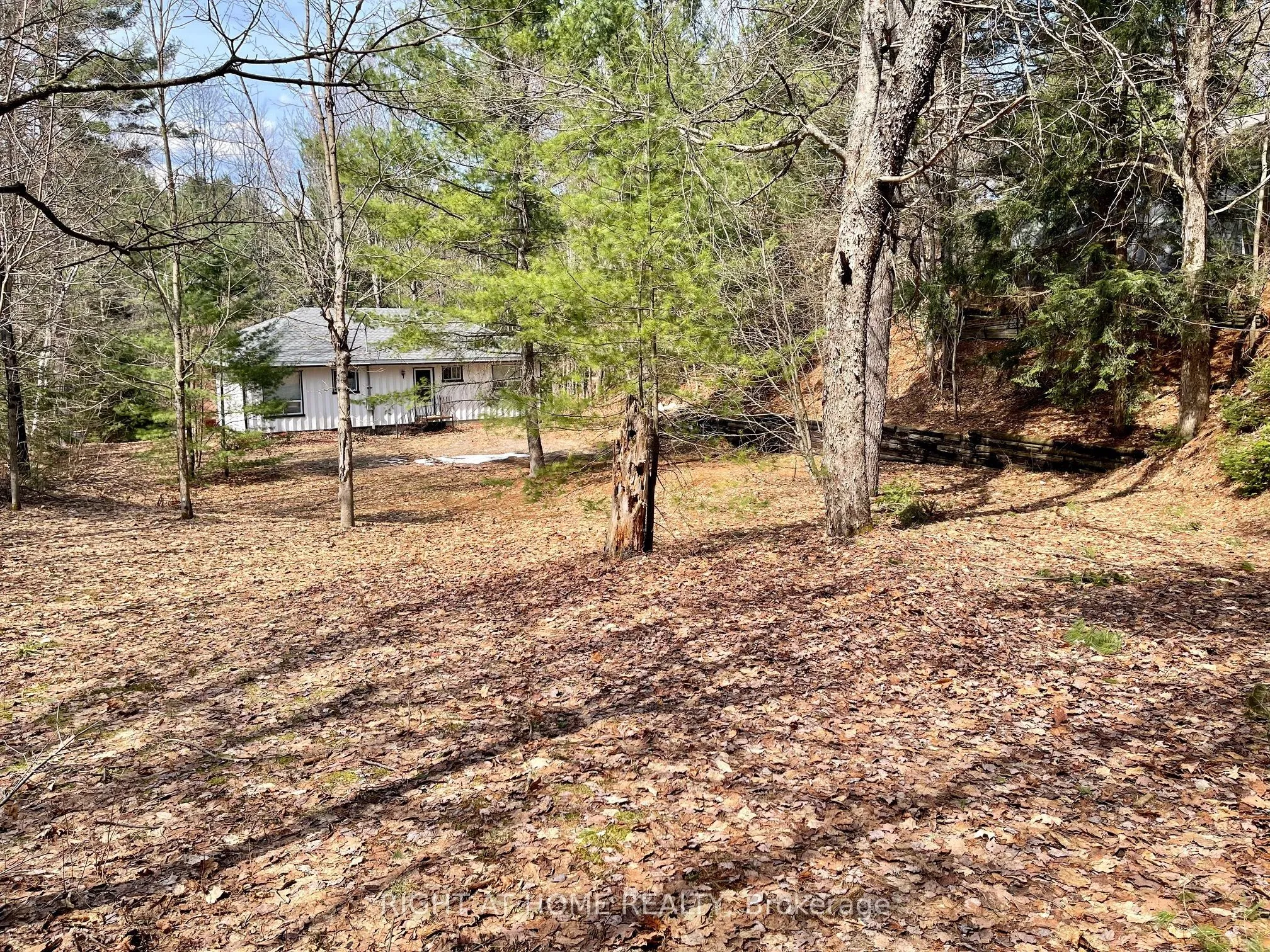 1114 River Haven Road, Bracebridge, ON P1L 1X1
