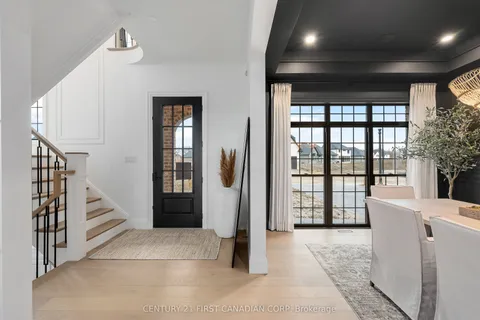 204 FOXBOROUGH Place, Thames Centre, ON N0M 2P0