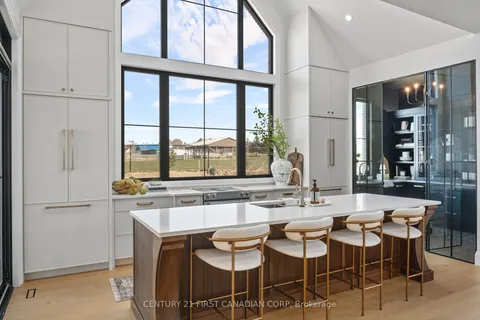 208 FOXBOROUGH Place, Thames Centre, ON N0M 2P0