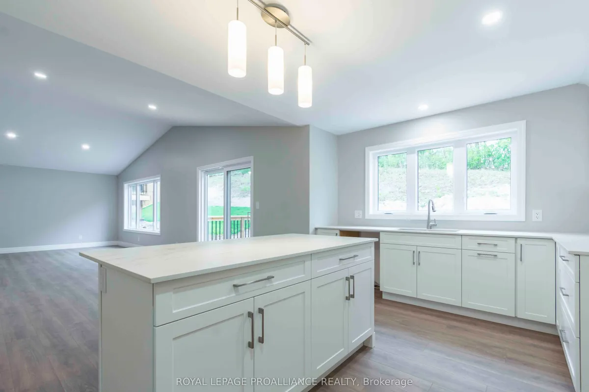 61 Meagan Lane, Quinte West, ON K0K 2C0