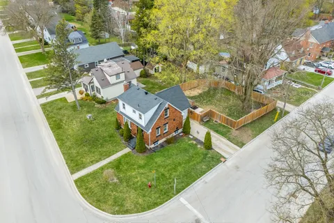 142 7th Street, Hanover, ON N4N 1G4
