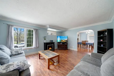 645 SOUTH PELHAM Road, Welland, ON L3C 3C7