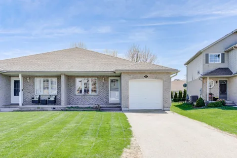 204 Frederick Court, East Zorra-Tavistock, ON N0B 2R0
