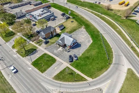 584 Colborne Street, Brantford, ON N3S 3P6