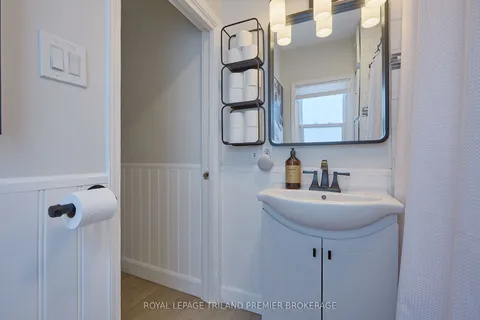 50 Langarth Street, London South, ON N6J 1P2