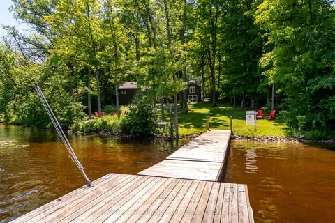 440 Bayshore Boulevard, Huntsville, ON P1H 1Z1