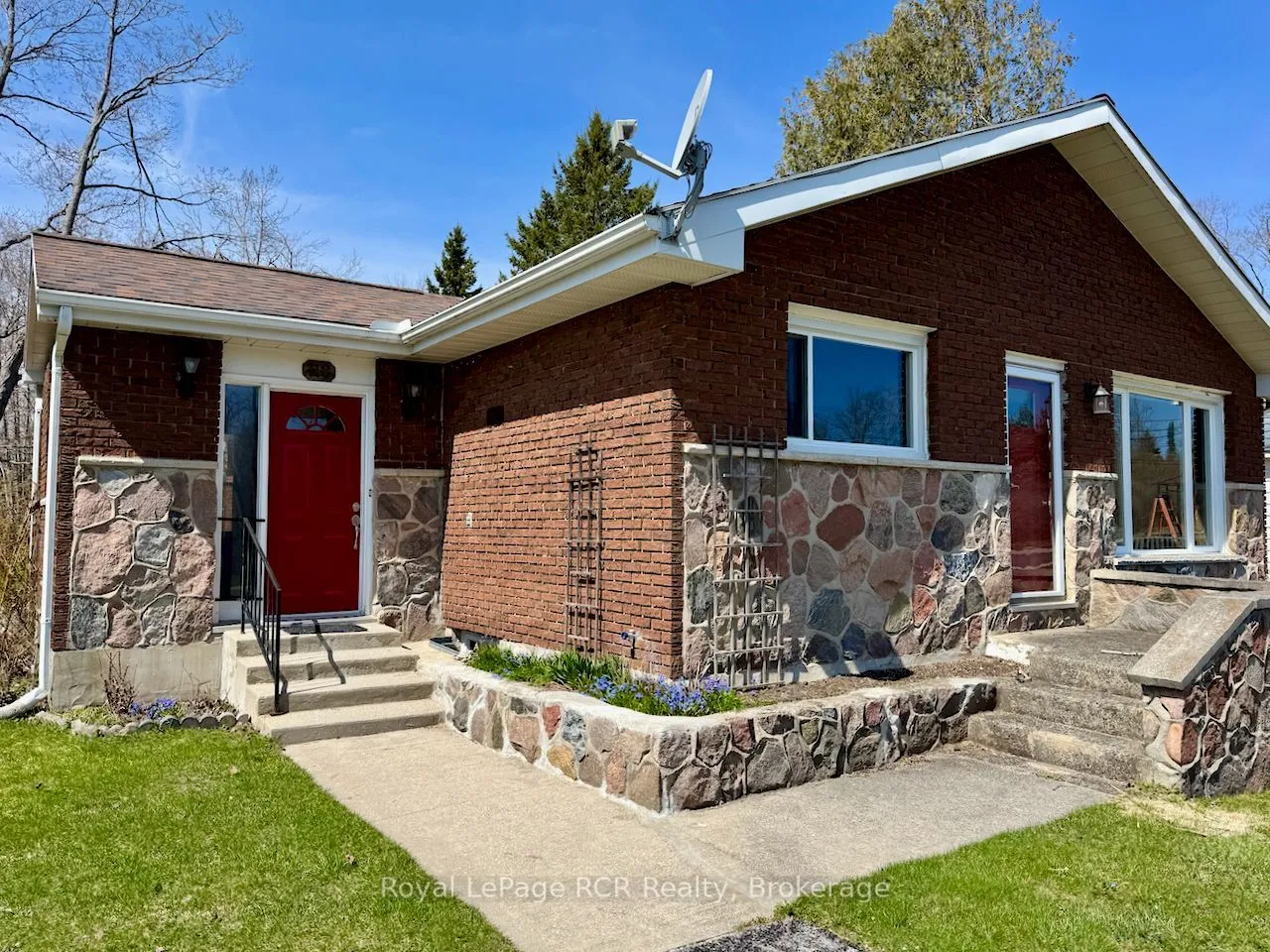 118 Main Street, Northern Bruce Peninsula, ON N0H 1W0