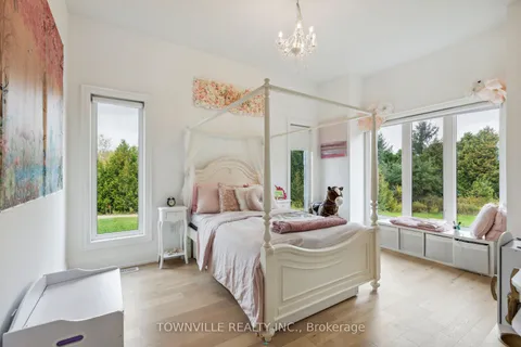 9042 Sideroad 10 N/A, ON L7J 2L8