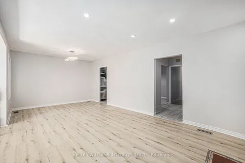 1401 Lowen Drive, ON K1V 1H3