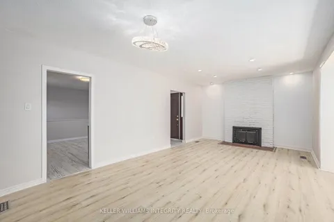 1401 Lowen Drive, ON K1V 1H3