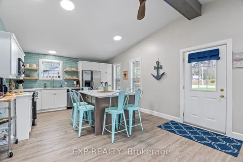 7652 Riverside Drive, Lambton Shores, ON N0M 2L0