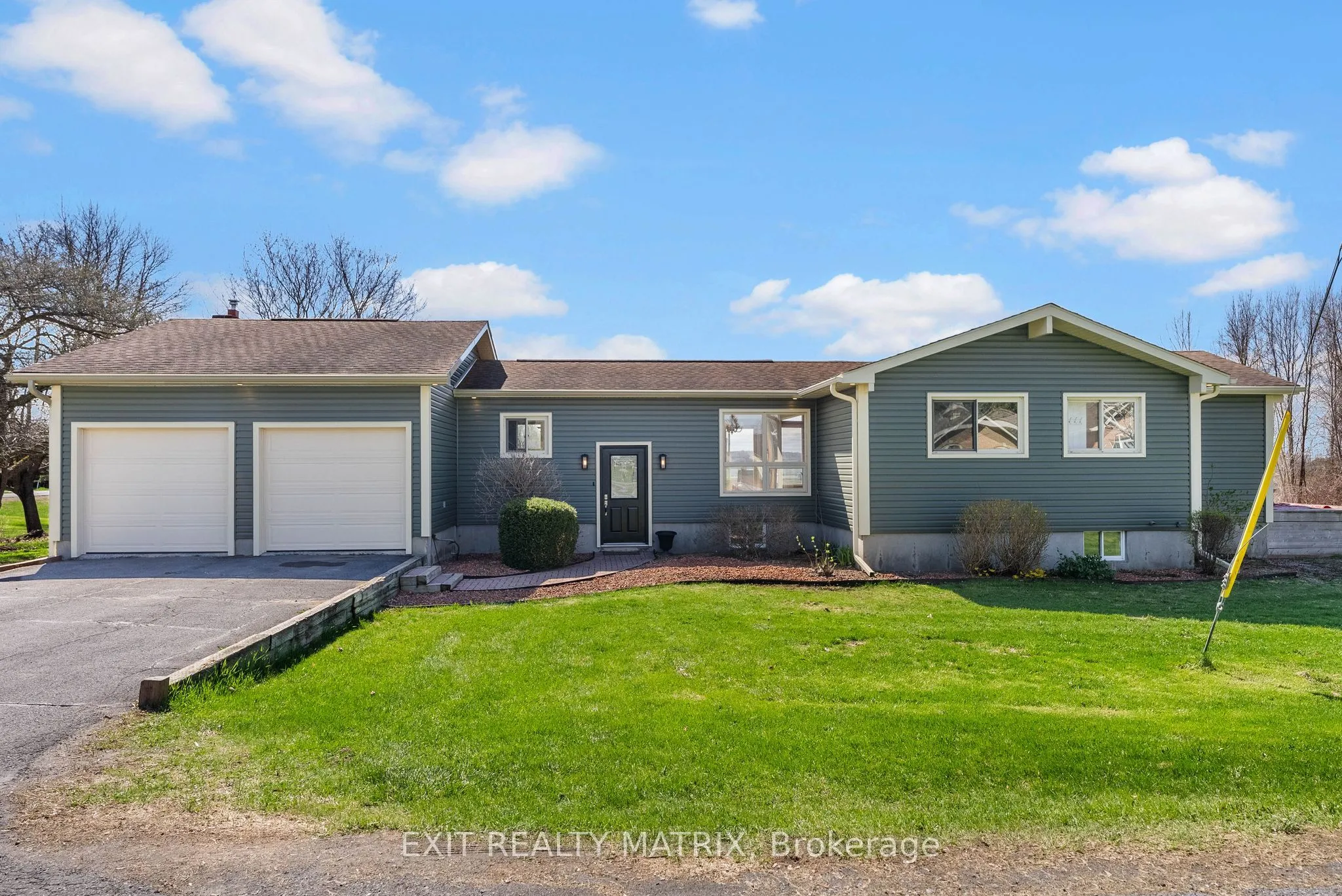15474 Manning Road, South Stormont, ON K0C 1M0