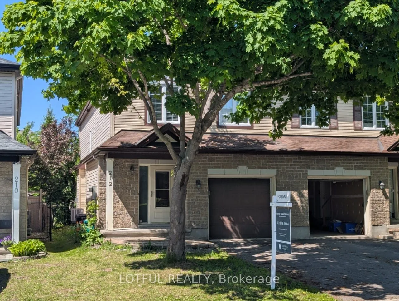 212 Meadowlilly Road, Blossom Park - Airport and Area, ON K1T 4H1