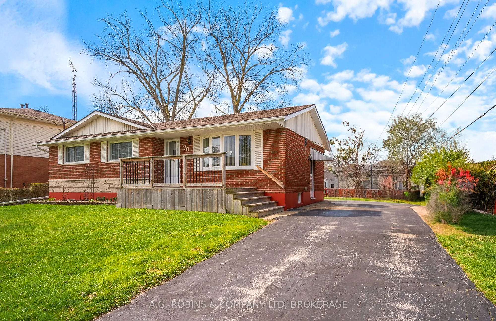 70 Radford Avenue, Fort Erie, ON L2A 5H8